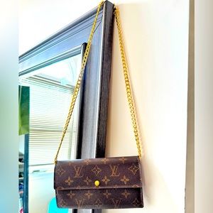 Authentic Louis Vuitton Monogram Bifold Long Sarah Wallet